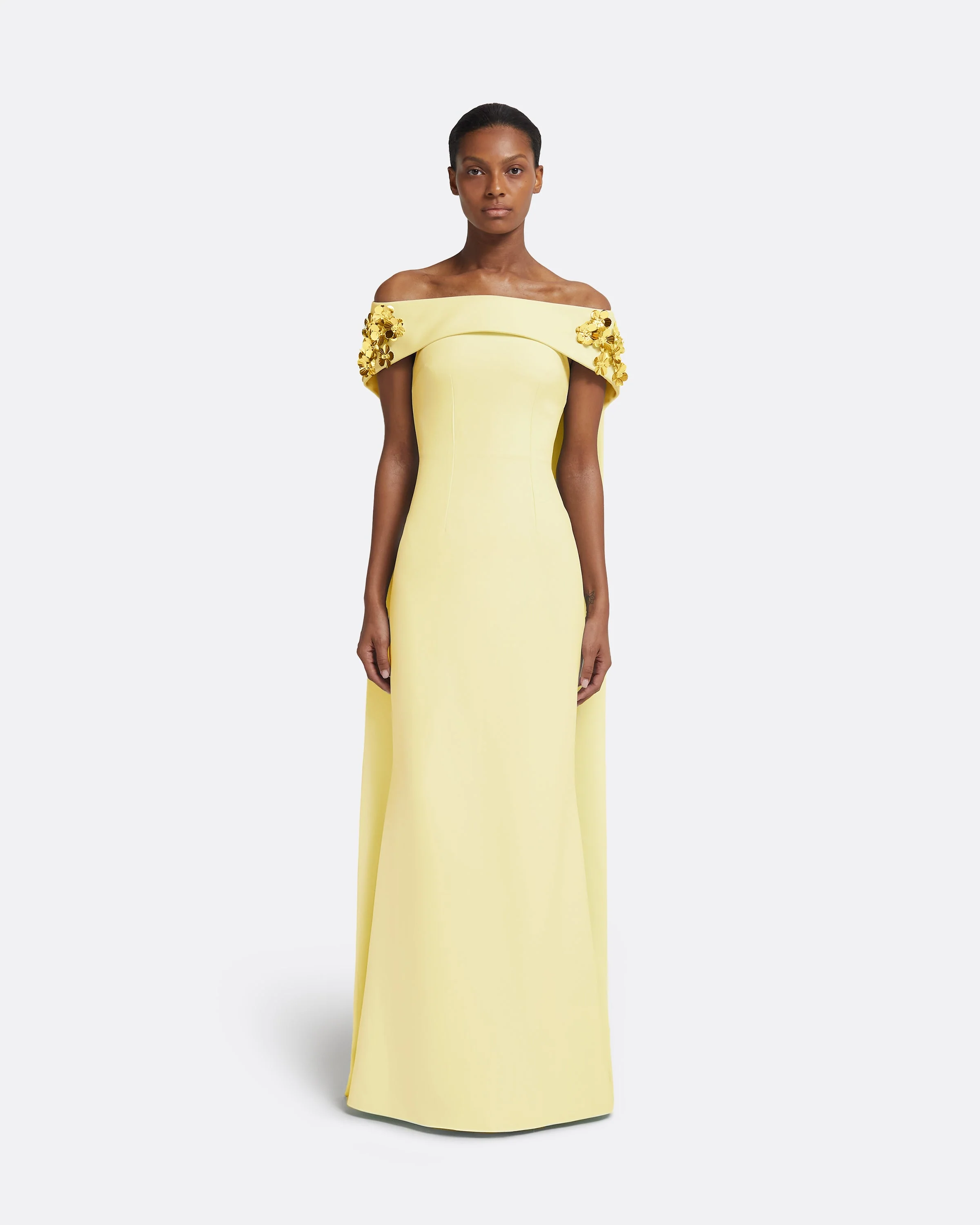 Arabella Harness With Soshin Dress in Pale Yellow - Image 6