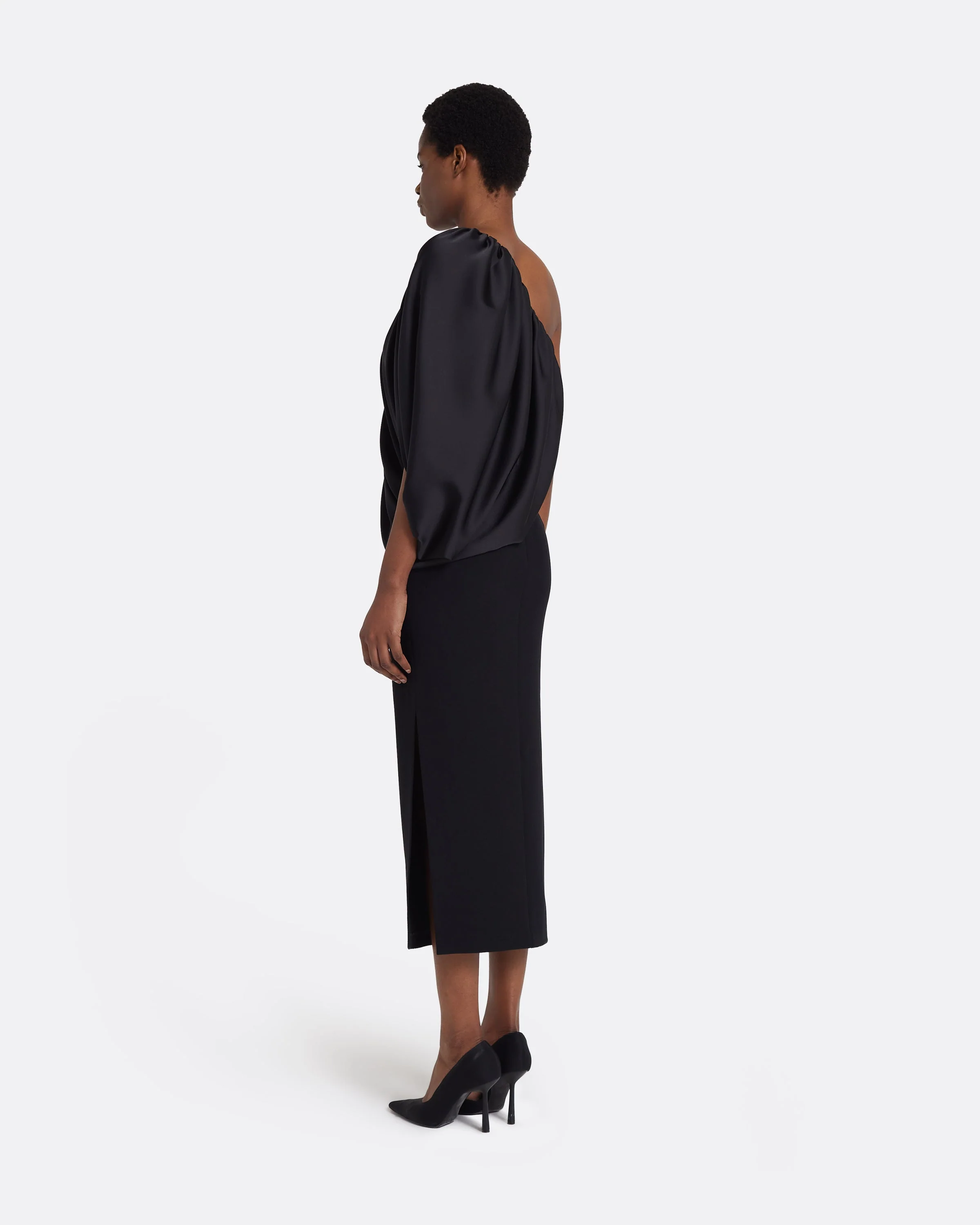 Avena Top in Black - Image 2