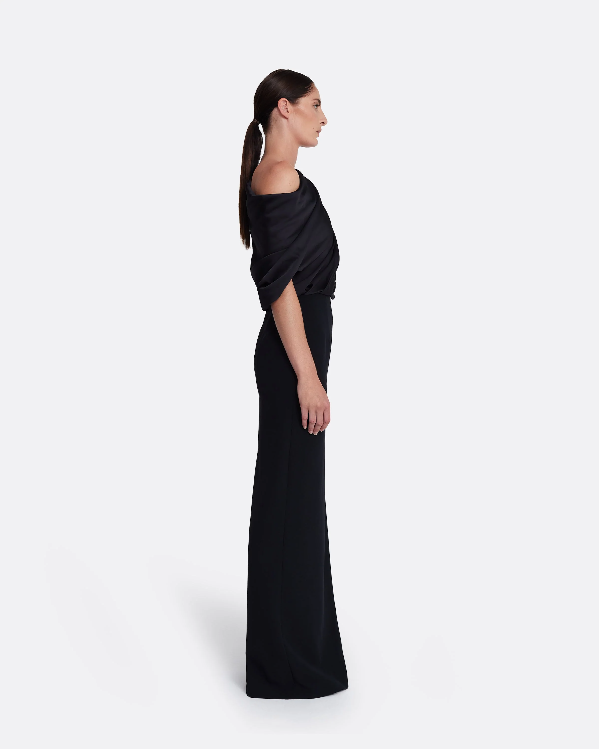 Costanza Long Dress in Black - Image 9