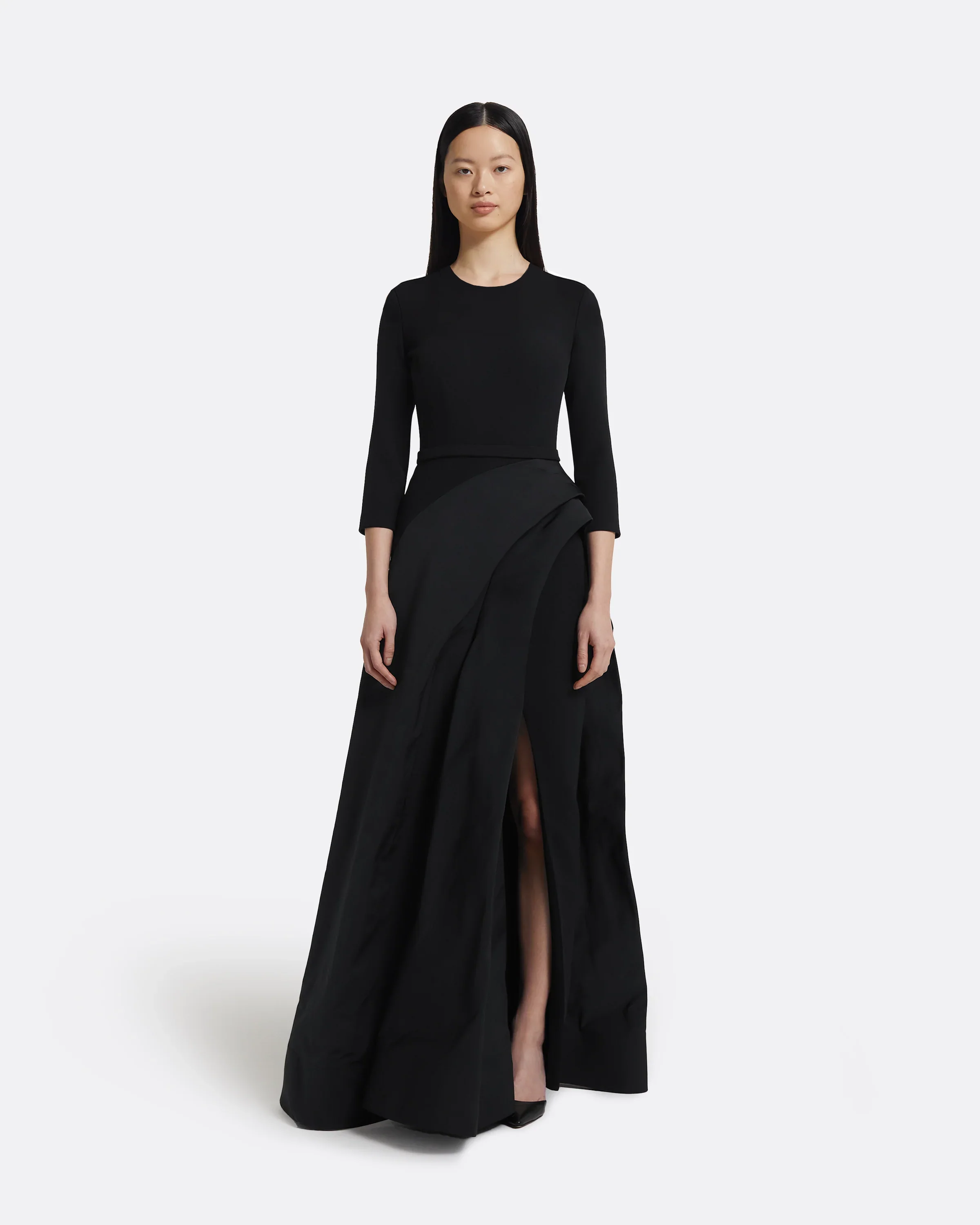 Nala Long Dress in Black - Image 11