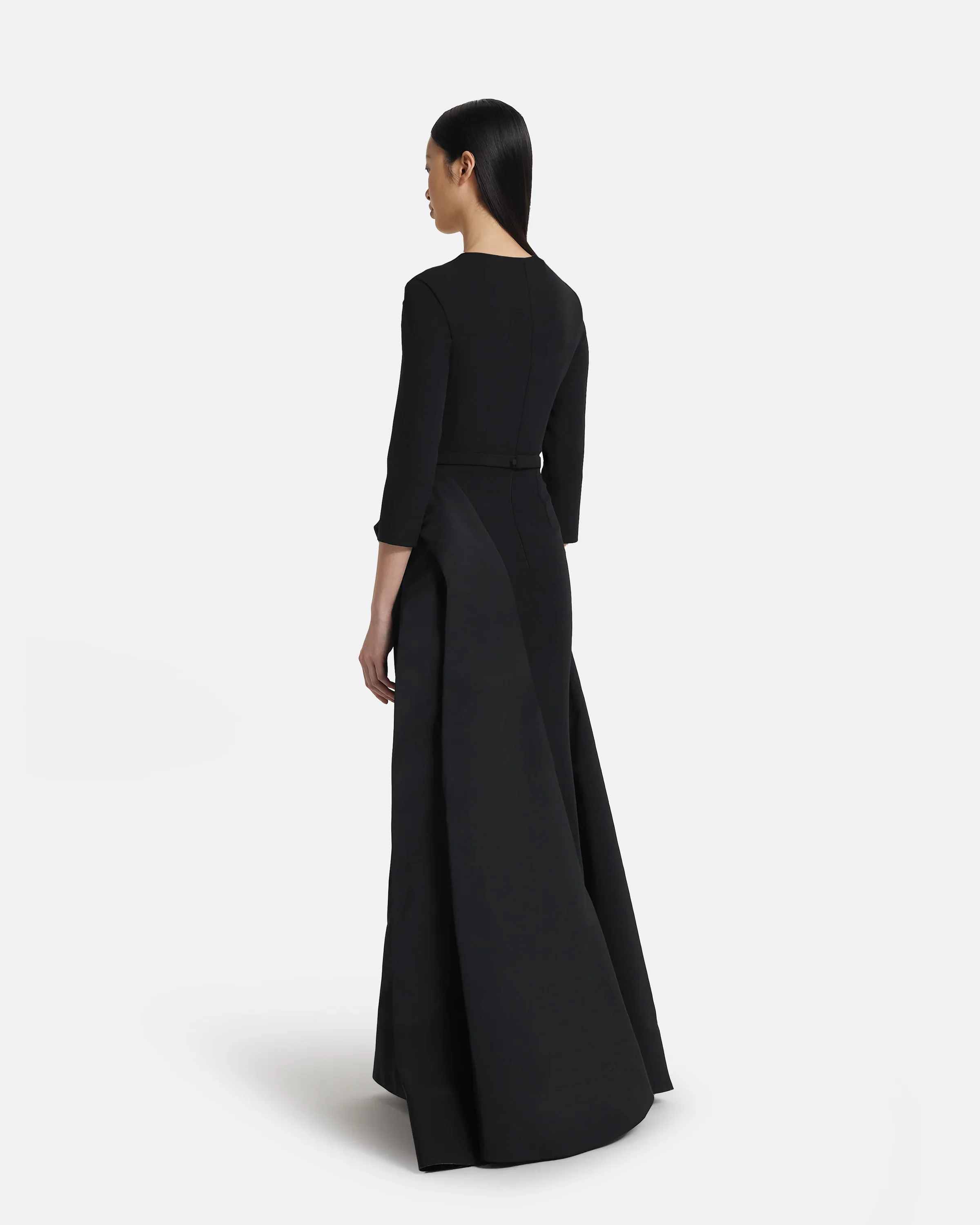 Nala Long Dress in Black - Image 7