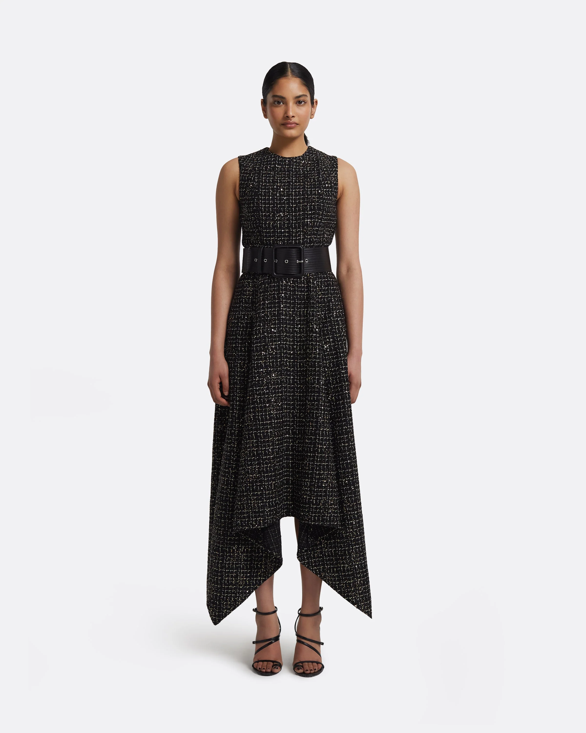 Okimi Dress in Black & Gold - Image 6