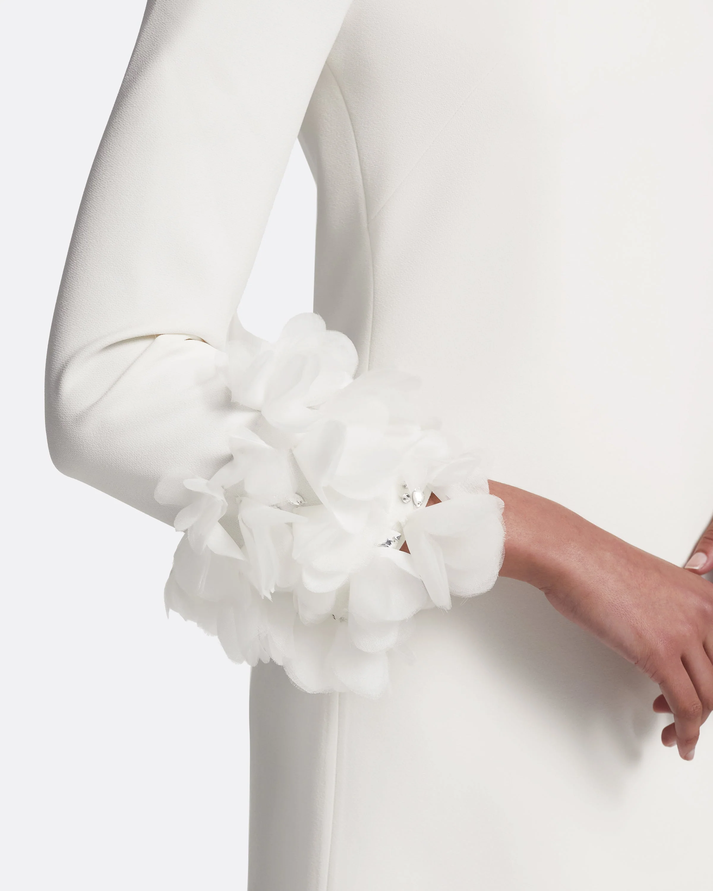 Reffie Short Dress in Ivory with Ivory Appliqué - Image 3