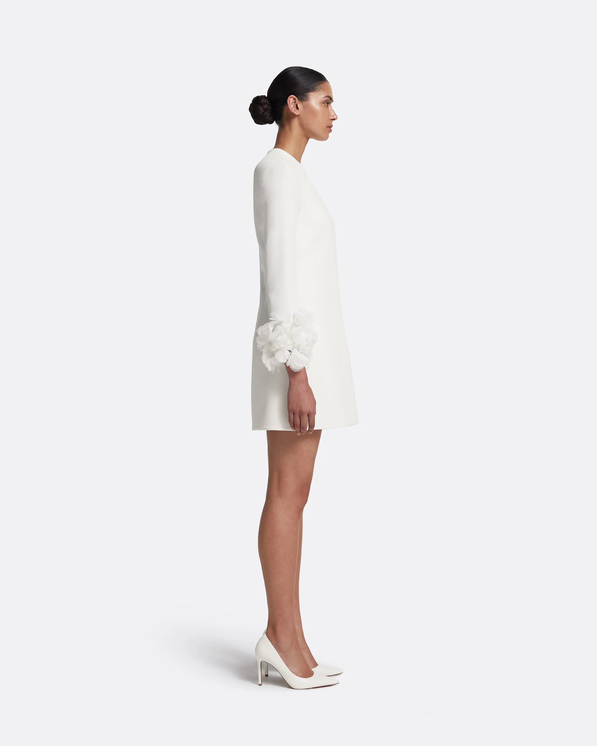 Reffie Short Dress in Ivory with Ivory Appliqué - Image 4
