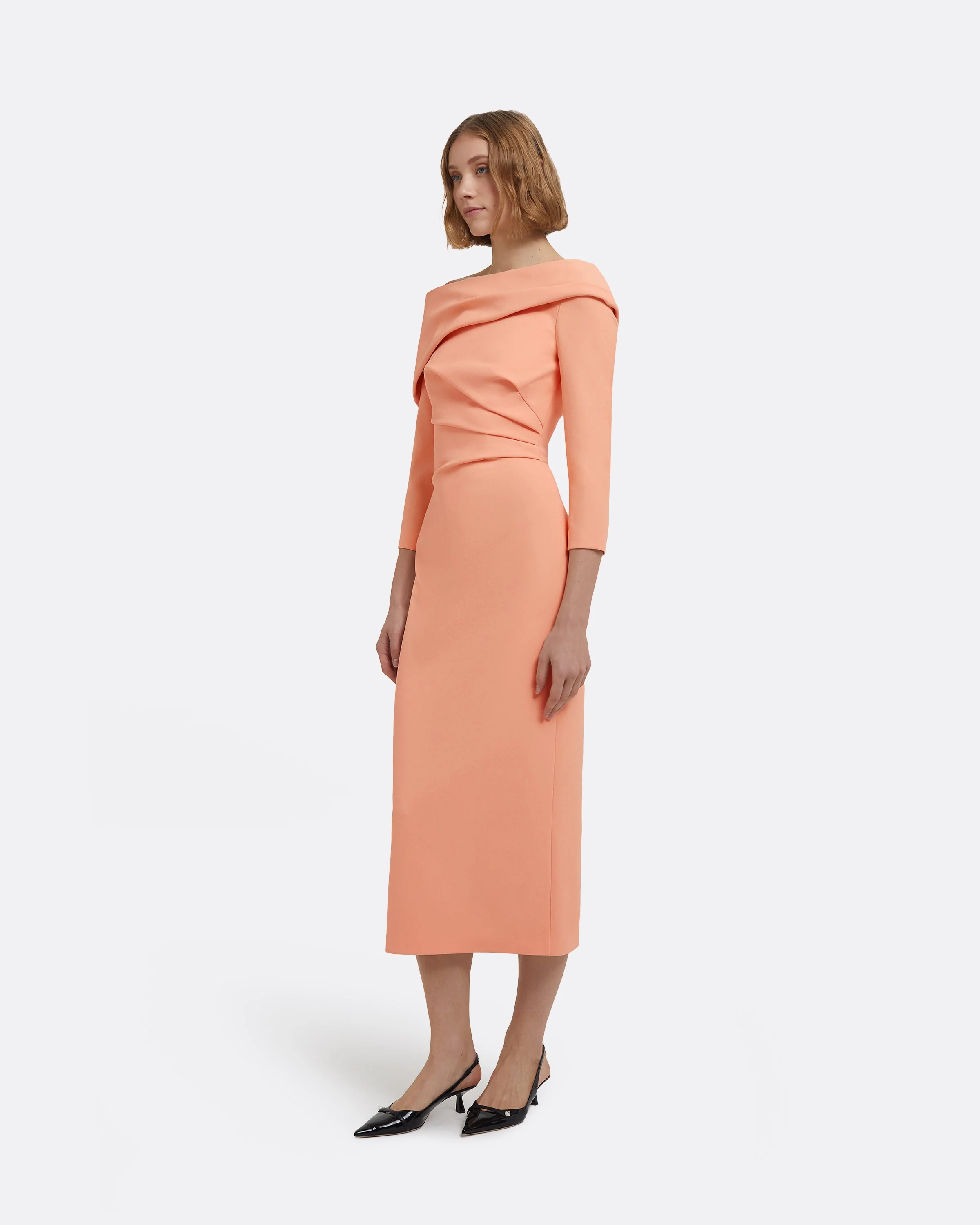 Vera Midi Dress in Apricot - Image 4