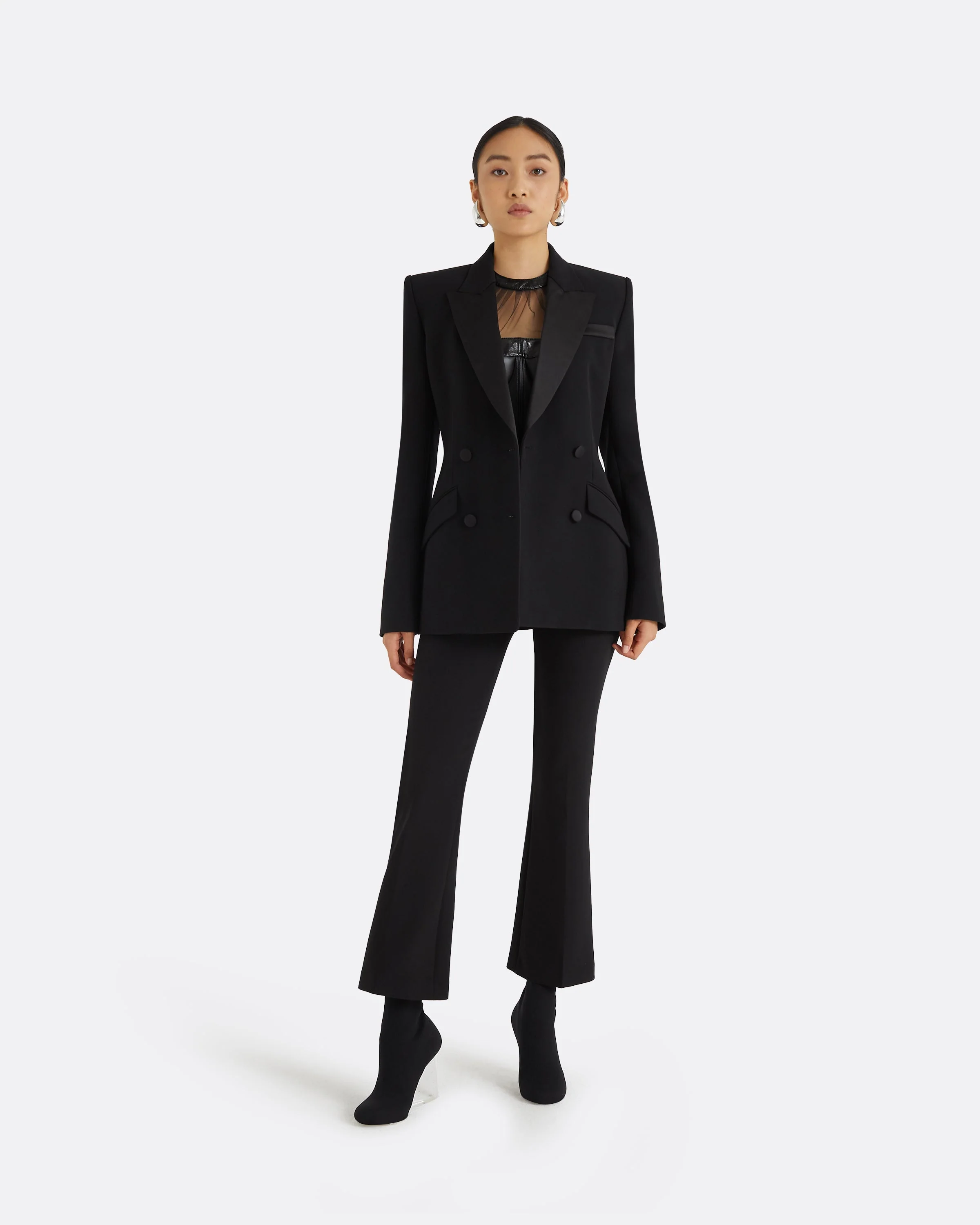 Wynnie Black Jacket - Image 13